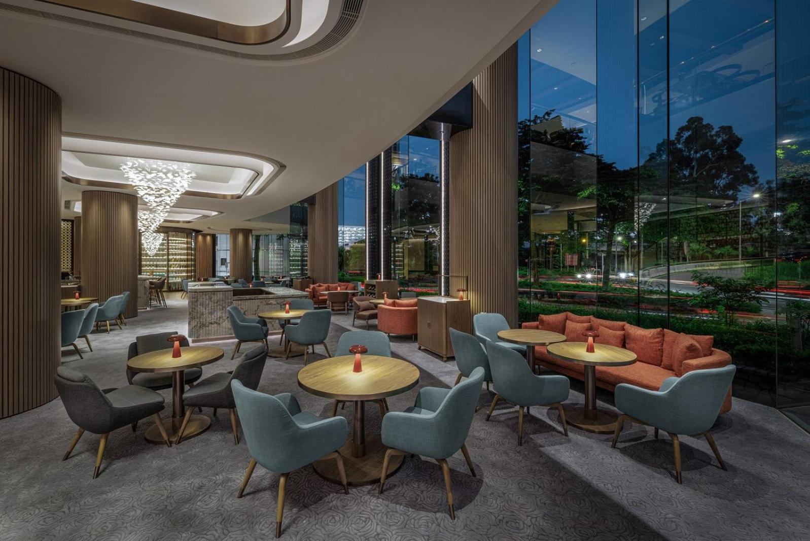 뉴 월드 밀레니엄 홍콩 호텔 외부 사진 The Lounge at the airport